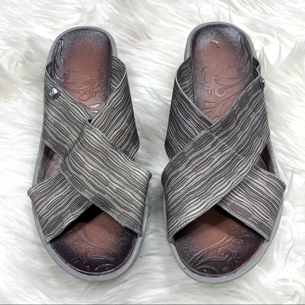 BZEES Desire Wedge Sandal​